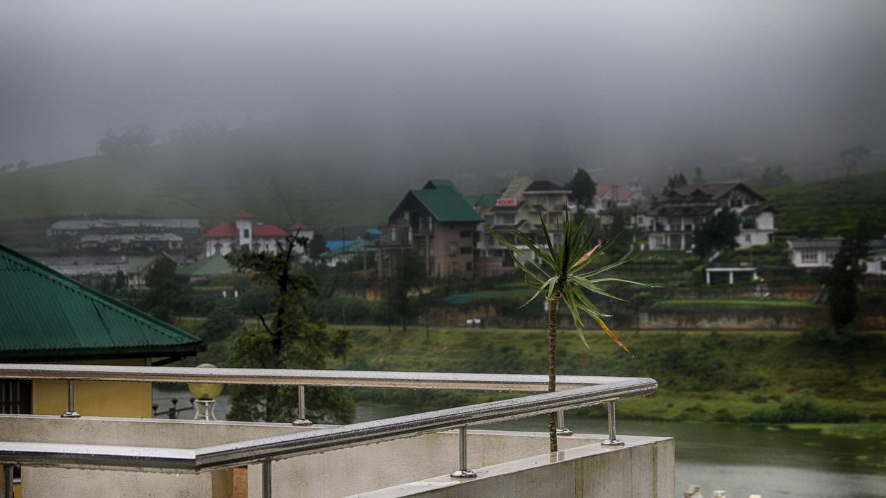 Lake View Hotel & Bungalow Nuwara Eliya Extérieur photo